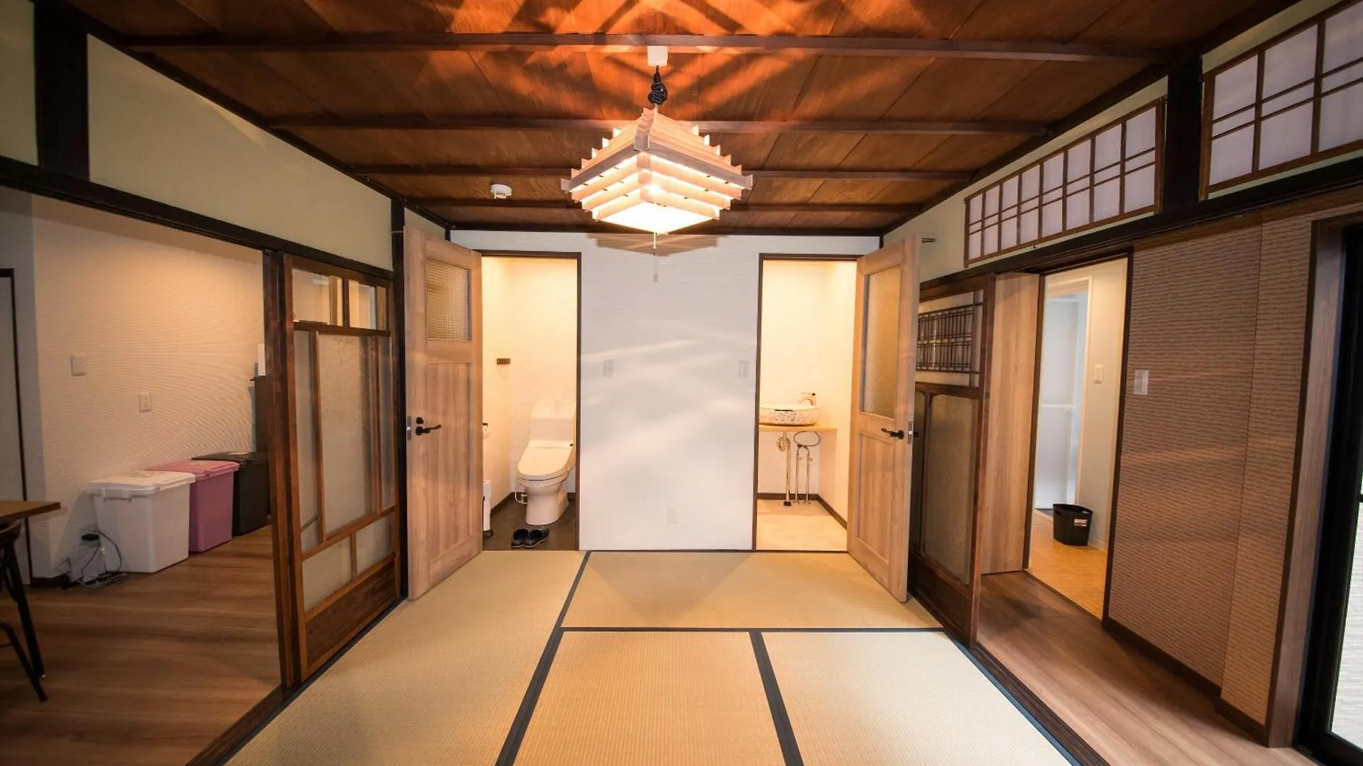 カモンイン 稲荷 Kyoto