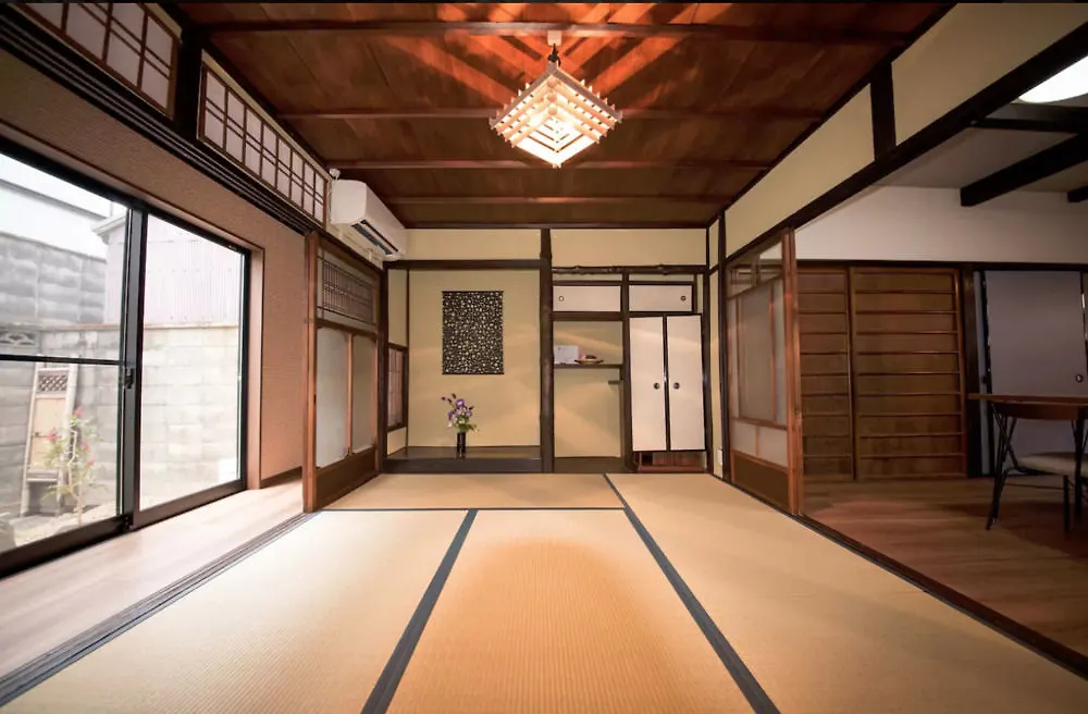 カモンイン 稲荷 Kyoto 0*,  Japan