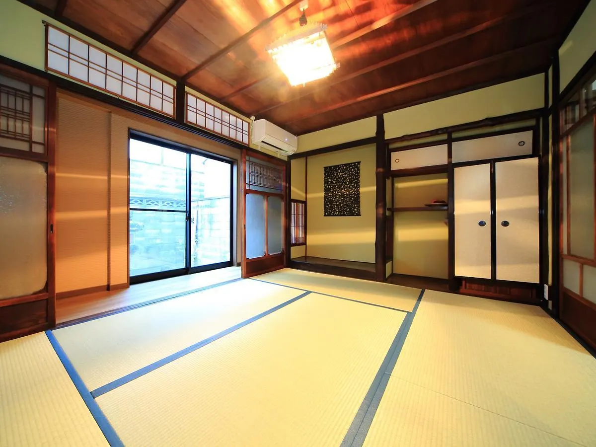 Holiday home カモンイン 稲荷 Kyoto