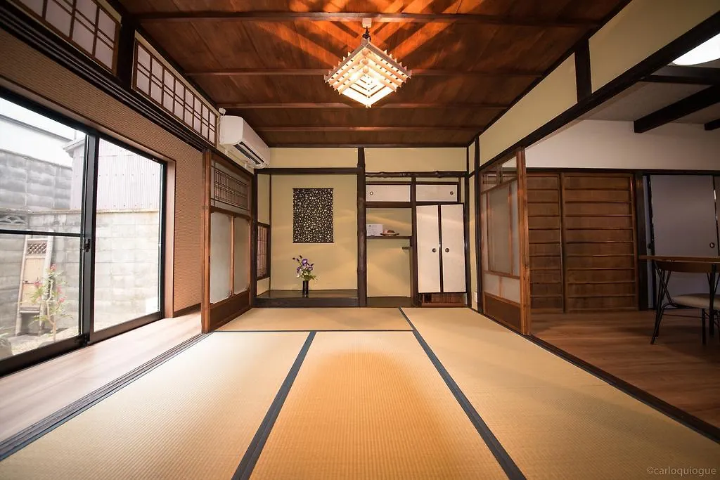 Holiday home カモンイン 稲荷 Kyoto